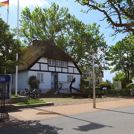 Ferienwohnung Mit Balkon, Gratis Nutzung Vom Ahoi Erlebnisbad Und Sauna In Sellin - Haus Strandeck Fewo 19 Goehren  Exterior foto
